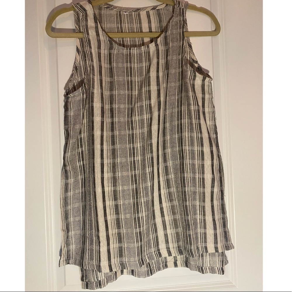Adorable striped tank top